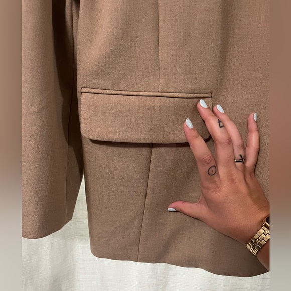 Banana Republic Women’s Classic Blazer - Picture 8 of 15